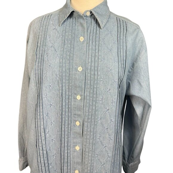 Clementine Vintage Woman's Blue Denim Button Down Shirt Size Medium Long sleeve - Picture 10 of 11